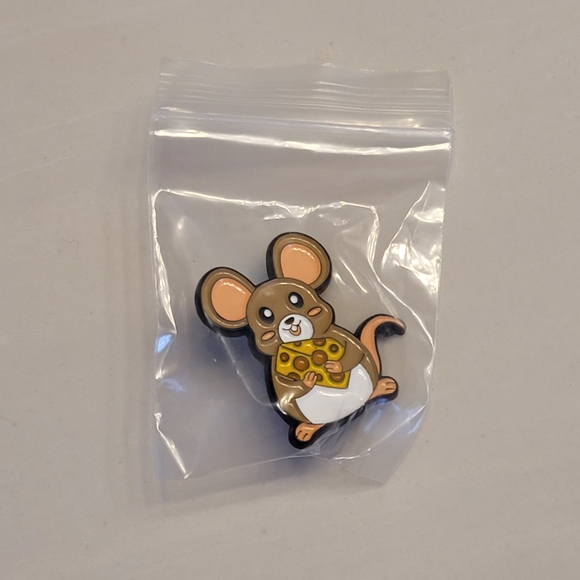 Happy Mouse With Cheese Enamel Pin - Picture 8 of 10
